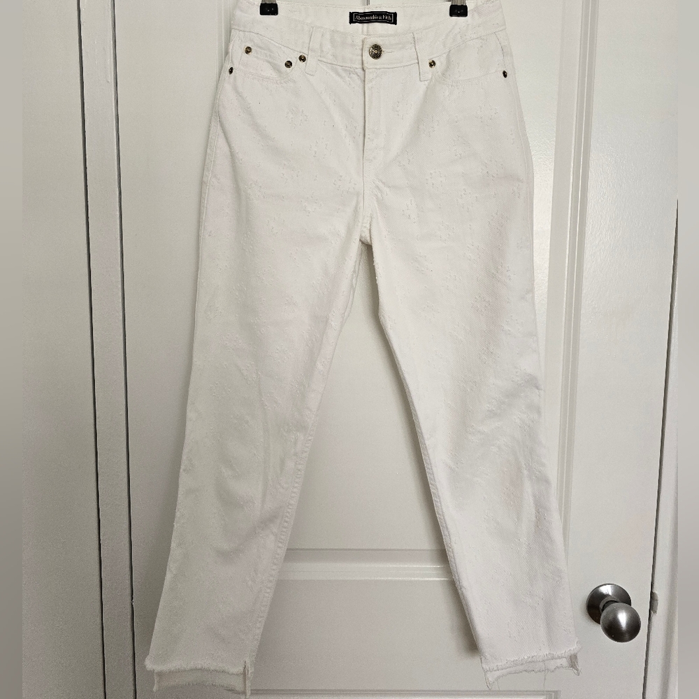 Abercrombie Signature Collection Textured Jean